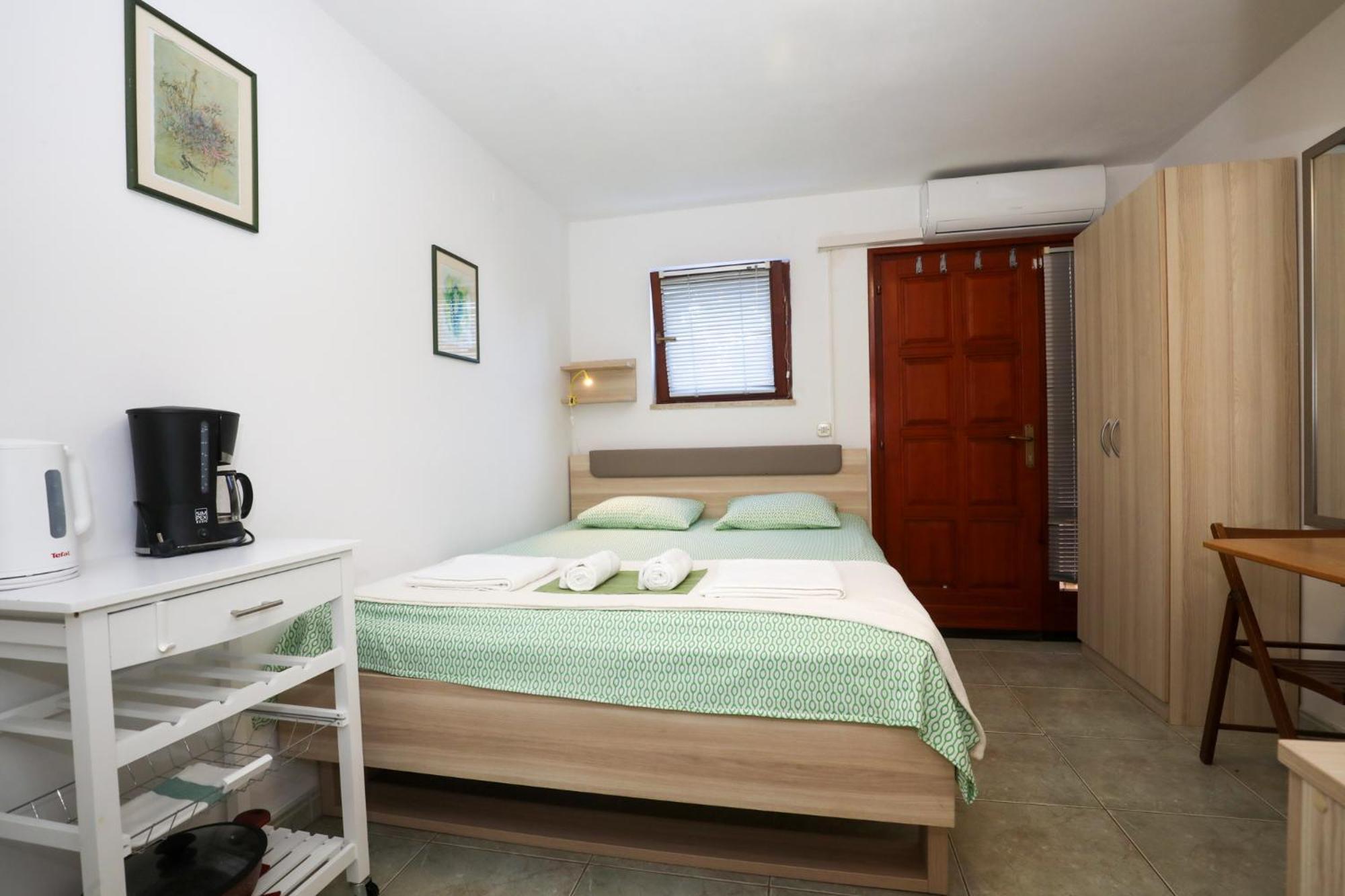 Apartment Matija Premantura Buitenkant foto